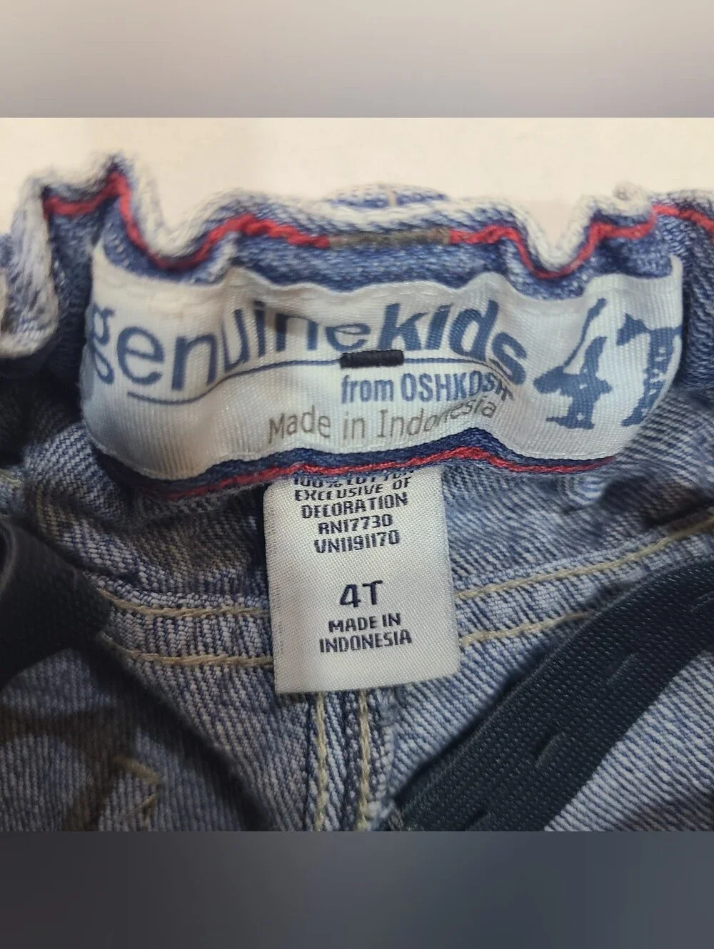 VTG Y2K Oshkosh Toddler Shorts Blocky Size 4T Genuine Kids 1990s Jean Shorts.